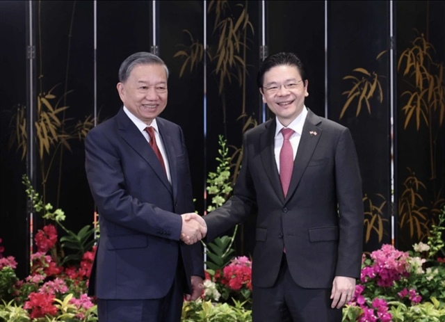 ​Vietnam, Singapore bolster ties with comprehensive strategic partnership