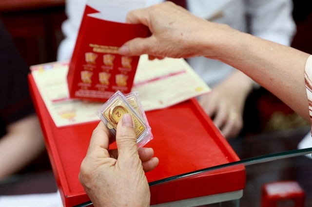 Gold prices break all records