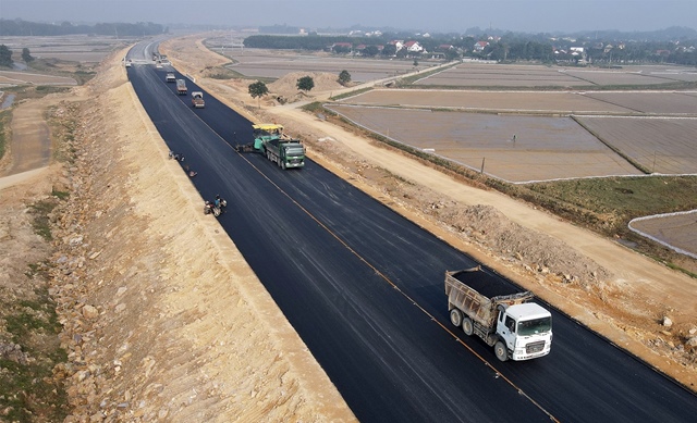 5 dự án thành phần cao tốc Bắc - Nam nỗ lực 