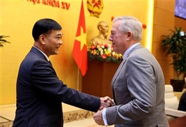 US companies vow to expand investment in Việt Nam