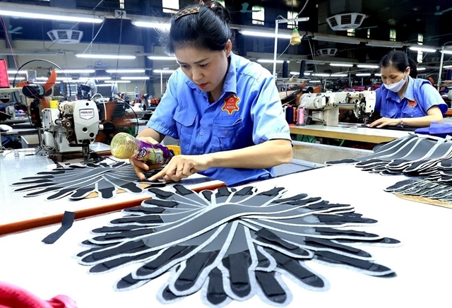 Việt Nam's manufacturing PMI declines amid tariff announcements