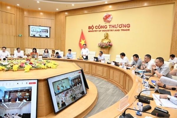 Vietnamese corporations formulate plans to purchase US goods