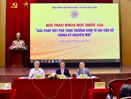 Experts propose strategies to maintain Vietnam's growth trajectory