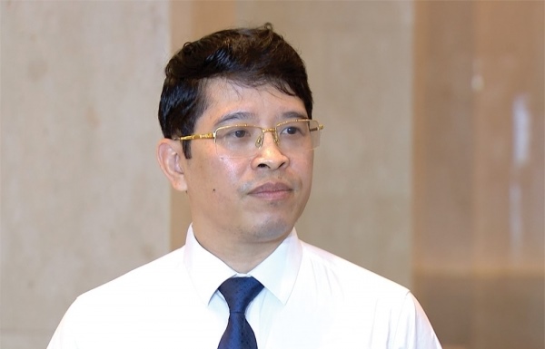 Policies for a robust greener transition