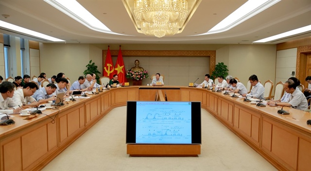 Đại diện các bộ, ngành thống nhất với báo cáo của Bộ Xây dựng về việc đầu tư mở rộng hoàn chỉnh các đoạn tuyến cao tốc Bắc - Nam phía đông. Ảnh: VGP