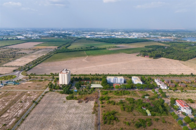 Nhà đầu tư thua lỗ vì 'ôm đất' theo sáp nhập tỉnh