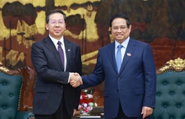 PM urges China Huadian Corporation to contribute more to Vietnam’s energy sector