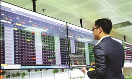 VN-Index approaches the 1,310-point mark