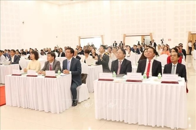 Lao forum, trade fair promote development of East-West economic corridor