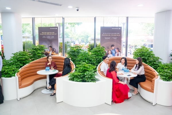 Techcombank voted '#1 Bank in Vietnam' for second consecutive year