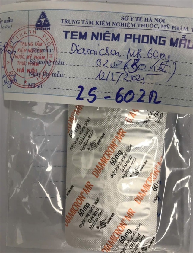Truy tìm các lô thuốc không có nguồn gốc tại nhà thuốc ở Hà Nội - Ảnh 1.