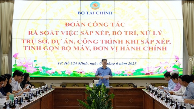 Delegation examines effective handling of public assets