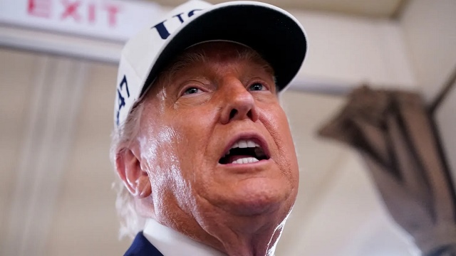 Ông Trump: Ông Tập đã đồng ý nối lại xuất khẩu đất hiếm sang Mỹ | Vietstock
