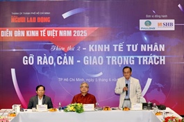 Việt Nam needs “clear, transparent legal framework” to develop private economy: forum