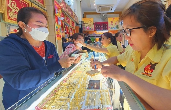 Gold market embarks on transparent path