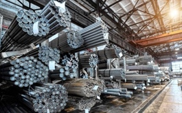 Steelmakers shift gears as tariff pressures mount