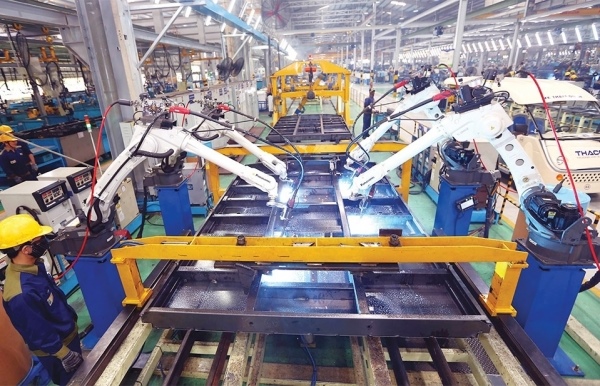 Supporting industries challenged to level up
