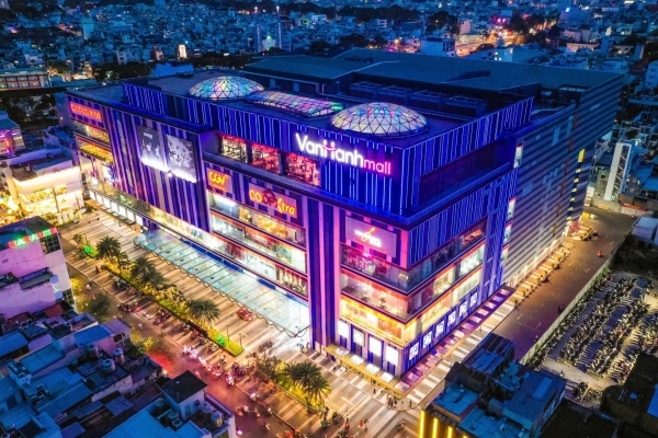 Van Hanh Mall creates new momentum for modern retail market