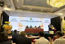  "Vietjet tự phục vụ, chúng tôi mất 40% doanh thu và 20% lợi nhuận"