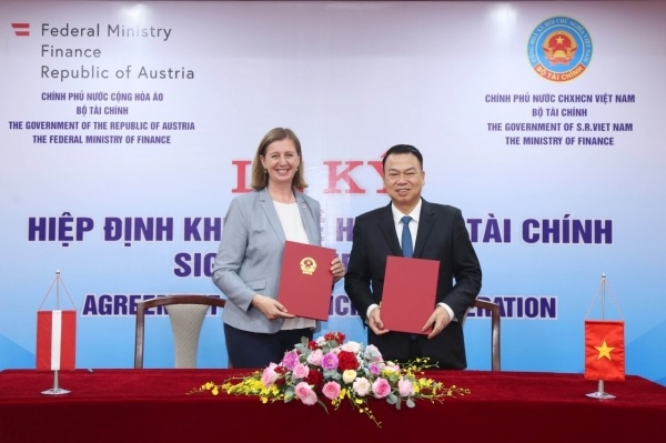 Vietnam and Austria ink deal to boost bilateral finance ties