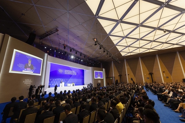Prime Minister attends opening plenary of WEF Tianjin 2025