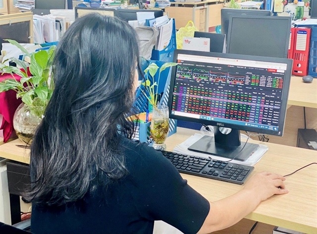 Stock market eyes cautious optimism in second half of 2025: experts