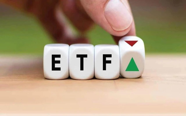 Quỹ ETF ngoại bán mạnh cổ phiếu sau khi kết quả review có hiệu lực
