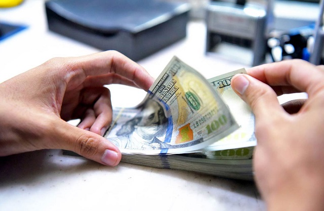Tỷ giá ngày 2/7: Đồng USD tại các ngân hàng thương mại tiếp tục tăng