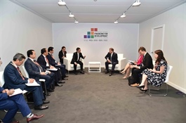 Deputy PM meets Finland's foreign trade minister