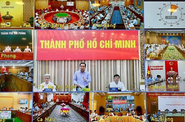 Hai 'đầu tàu' kinh tế là Hà Nội và TPHCM đạt được nhiều chỉ tiêu tích cực trong 6 tháng đầu năm