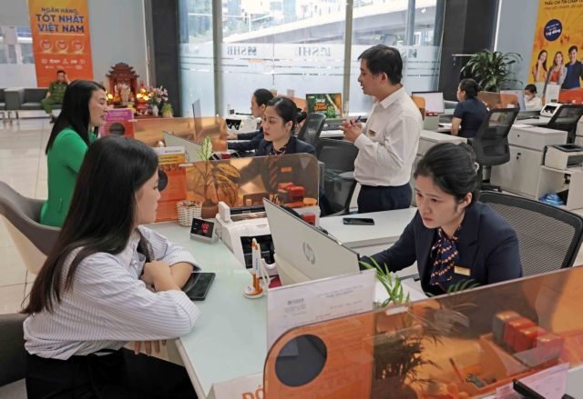 VN-Index breaches 1,400-point threshold