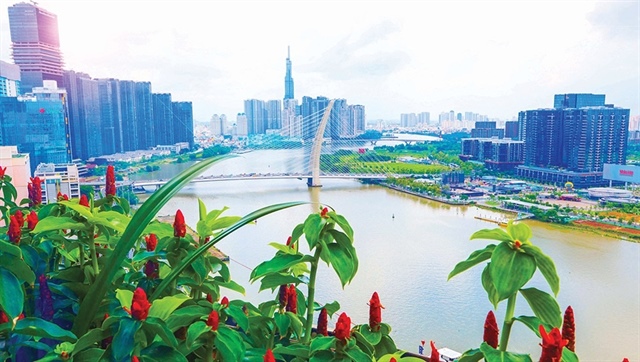 Financial centre goals set in stone