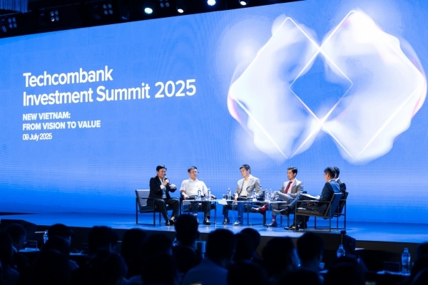 Techcombank Investment Summit 2025 envisions new Vietnam with vision and value