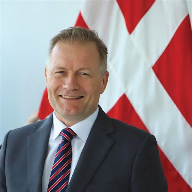 Offshore wind promising, but implementation gaps remain