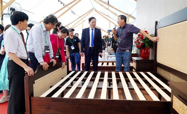 Việt Nam’s wood industry faces market shifts, looks towards new horizons