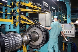 Tyre firms struggle despite lower rubber prices