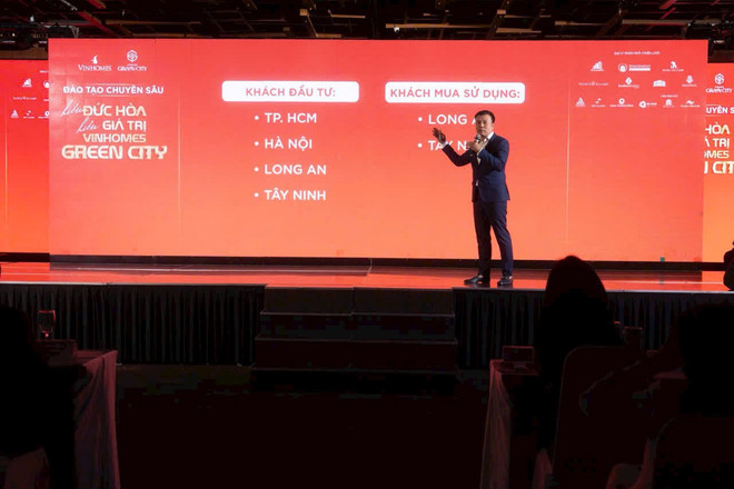 Livestream bán nhà: “Săn” bất động sản thời 4.0