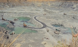 Lack of construction materials threatens to stymie key HCM City infrastructure works