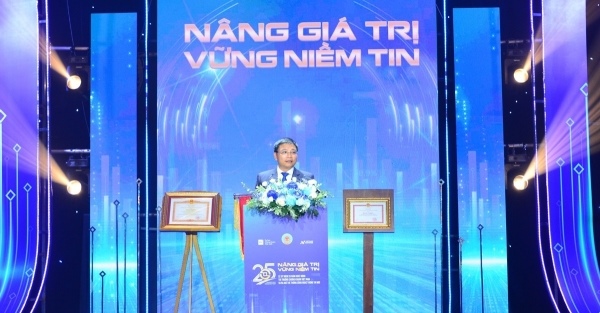 Vietnamese stock market celebrates 25th anniversary