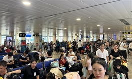 Cải thiện triệt để chất lượng sân bay Tân Sơn Nhất, có nổi không?