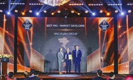 Vạn Xuân Group nhận “cú đúp” tại Lễ trao giải Dot Property Awards 2025