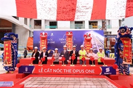 Vinhomes và Samty tổ chức lễ cất nóc 4 tòa tháp The Opus One, dự kiến bàn giao từ quý 1/2026