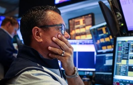 Mất gần 550 điểm, Dow Jones chứng kiến phiên giảm mạnh nhất kể từ giữa tháng 6/2025