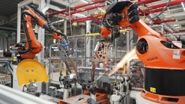 Manufacturing sector bounces back to growth in July