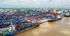 Dịch vụ kế toán, đóng tàu... có thể được gỡ bỏ khỏi ‘vòng' xin phép