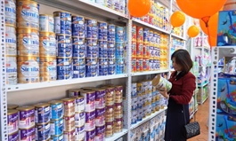 Ministry to issue strict standards for imported milk powder