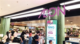 Retailers continue march towards plastic-free future