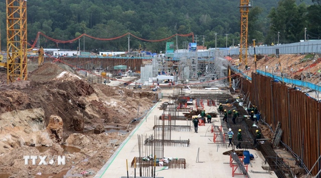 Các dự án, công trình phục vụ APEC 2027 đồng loạt khởi công trong tháng 9 | Vietstock