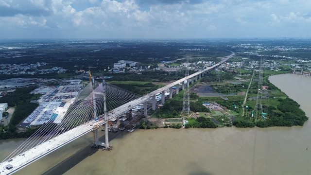 Strategic transport projects in southern VN meet deadlines, promise to fuel growth
