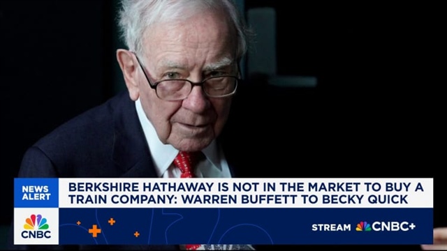 Cổ phiếu ngành đường sắt rung chuyển vì lời nói của Warren Buffett